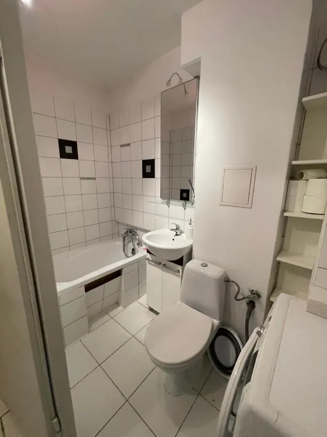 Apartment Przytulne Mieszkanie Obok Metra W Pieknej Okolicy Warsaw